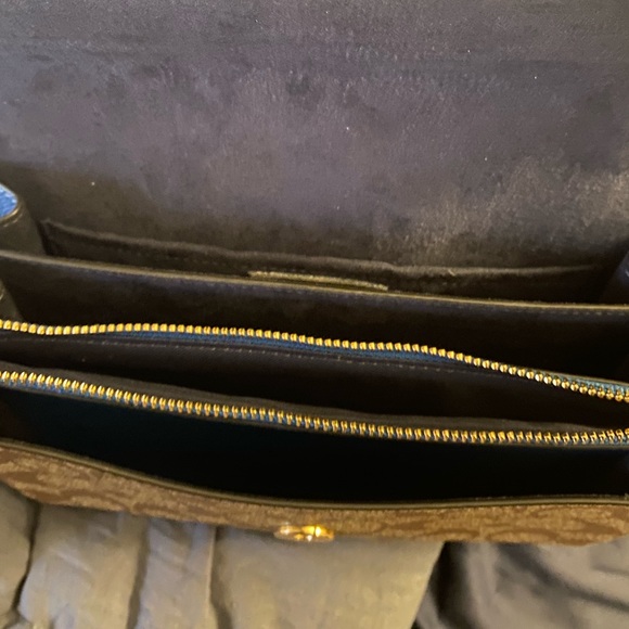 NWT COACH PURSE with Gift Box - Picture 5 of 6